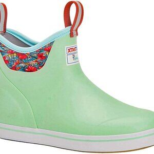 Xtratuf Women's 6 Inch Ankle Deck Boot size 10